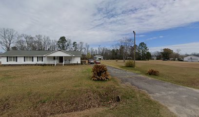 Phylliser’s Low-Cost Travel & Vacation