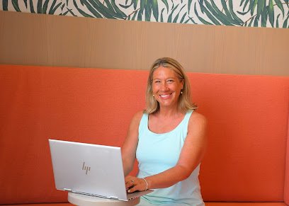 Rebecca Dowell – Inclusive Travel Advisor with Academy Travel